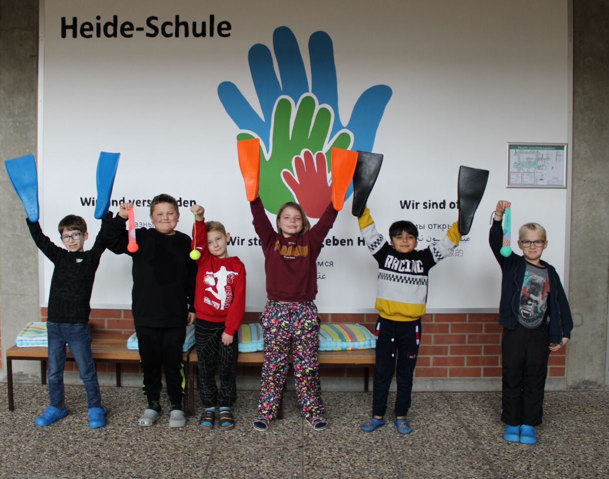 Schwebheim belegt den ersten Platz – Heide-Schule gewinnt beim Schwimmabzeichen-Wettbewerb