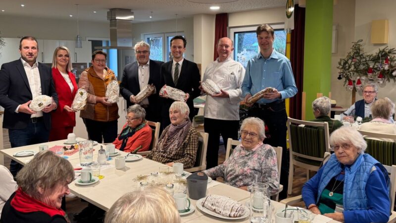 Schweinfurt-Haßberge spendet Christstollen