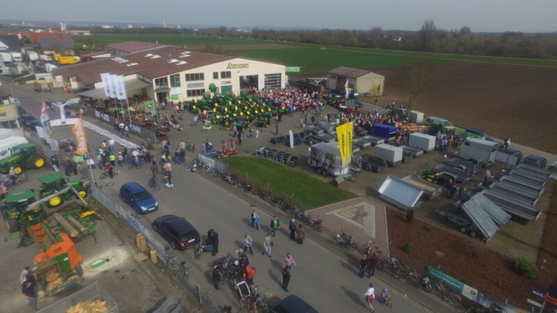 Breit gefächertes Angebot zum Gewerbemarkt